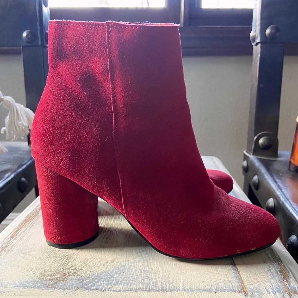Urban outfitters red boot heels